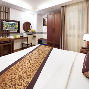 Paris Luxury & Nha Trang