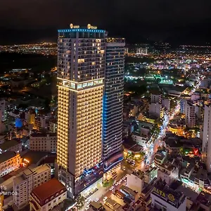 Aparthotel S Lux Virgo